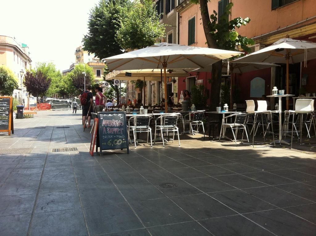 La Casa Di Fonzie Apartment Roma Ngoại thất bức ảnh
